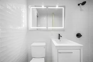 31-14 Crescent St, Astoria, NY 11106 - Photo 6