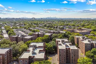 150-20 71st Ave, Flushing, NY 11367 - Photo 24