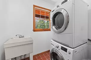 69 Brown Rd, Pleasant Valley, NY 12569 - Photo 24