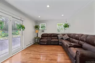 6 Emil Ct, Huntington, NY 11743 - Photo 10