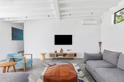 31 Laurel Avenue, Seaview, NY 11770 - Photo 8