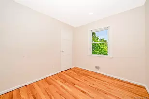 880 Washington St, Baldwin, NY 11510 - Photo 16