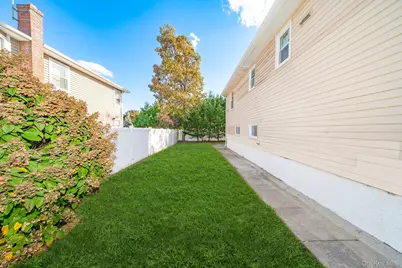 880 Washington Street, Baldwin, NY 11510 - Photo 4