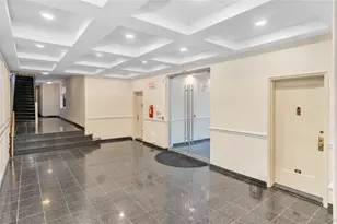 15 Canterbury Rd, Great Neck, NY 11021 - Photo 10