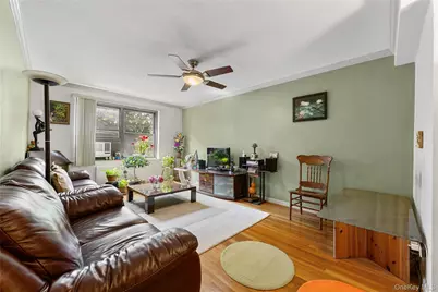 73-23 210th Street #2G, Bayside, NY 11364 - Photo 4