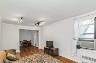 83-20 141st St, Briarwood, NY 11435 - Photo 8