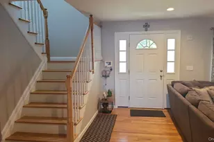 70 W 8th St, Ronkonkoma, NY 11779 - Photo 8