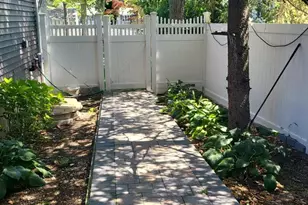 70 W 8th St, Ronkonkoma, NY 11779 - Photo 36