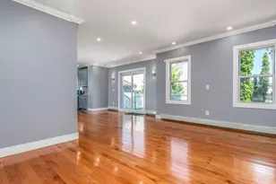 176-27 NW Sunbury Rd, Jamaica, NY 11434 - Photo 12