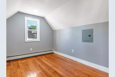 176-27 NW Sunbury Road, Jamaica, NY 11434 - Photo 32