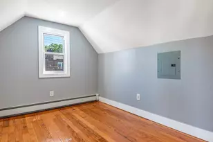 176-27 NW Sunbury Rd, Jamaica, NY 11434 - Photo 32