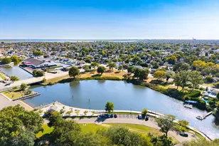 306 Park Ave, Freeport, NY 11520 - Photo 24