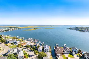 306 Park Ave, Freeport, NY 11520 - Photo 26