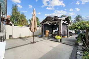 168-02 110th Rd, Jamaica, NY 11433 - Photo 4