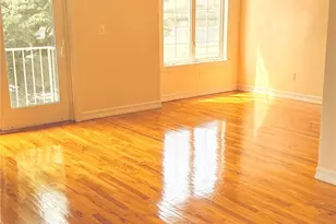 102-20 Rockaway Beach Blvd, Far Rockaway, NY 11694 - Photo 8