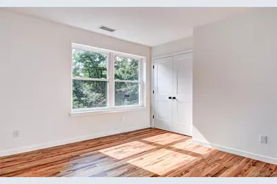 25 Tamarack Drive, Newburgh, NY 12550 - Photo 32