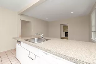 41 Newport Rd, Island Park, NY 11558 - Photo 8