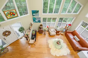 51 Major Lockwood Ln, Pound Ridge, NY 10576 - Photo 16