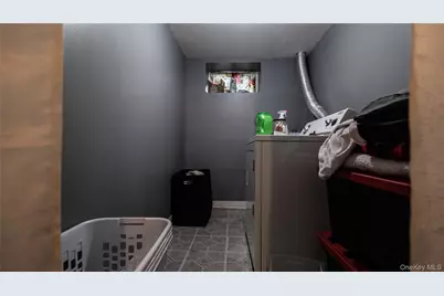 52 Beacon Street, Newburgh, NY 12550 - Photo 10