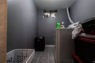 52 Beacon St, Newburgh, NY 12550 - Photo 10