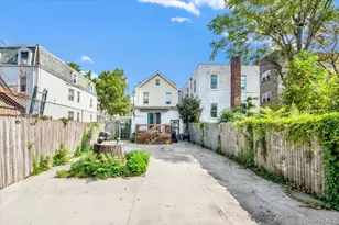 764 E 230th St, Bronx, NY 10466 - Photo 24