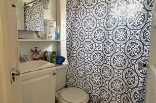 82 Burhans Ave, Yonkers, NY 10701 - Photo 14