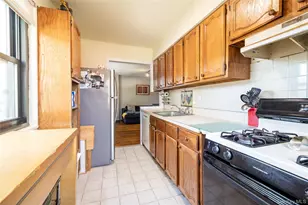 245-38 61st Ave, Douglaston, NY 11362 - Photo 10