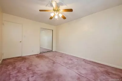 73-21 220th Street #139B2, Oakland Gardens, NY 11364 - Photo 34