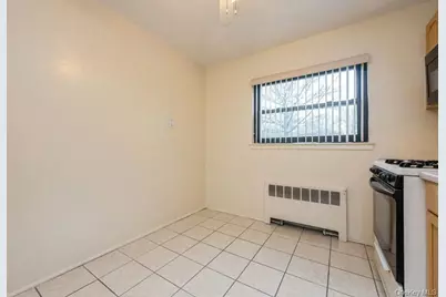 73-21 220th Street #139B2, Oakland Gardens, NY 11364 - Photo 30
