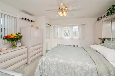 230 W End Avenue, Massapequa, NY 11758 - Photo 10