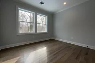 89 B Mount Sinai-Coram Rd, Coram, NY 11727 - Photo 22