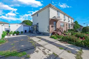 145-57 229th St, Springfield Gardens, NY 11413 - Photo 2