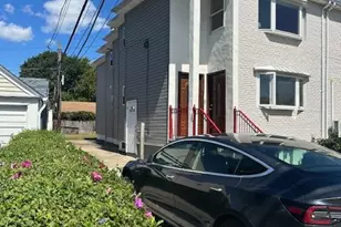 239-13 86th Ave, Bellerose, NY 11426 - Photo 2