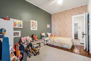 59-32 Grove St, Ridgewood, NY 11385 - Photo 18