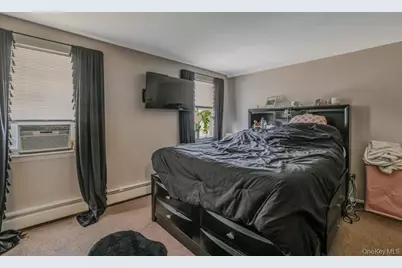 225 Rushmore Avenue, Carle Place, NY 11514 - Photo 18