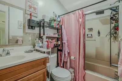 225 Rushmore Avenue, Carle Place, NY 11514 - Photo 14