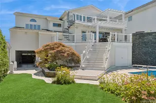 821 W Park Ave, Long Beach, NY 11561 - Photo 2