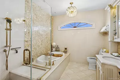 821 W Park Avenue, Long Beach, NY 11561 - Photo 30