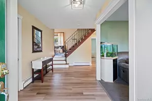 3 Maison Dr, Holbrook, NY 11741 - Photo 2