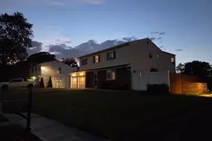 3 Maison Dr, Holbrook, NY 11741 - Photo 28