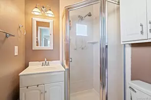 3 Maison Dr, Holbrook, NY 11741 - Photo 18