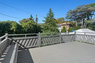 8 Gale Dr, Woodmere, NY 11581 - Photo 8