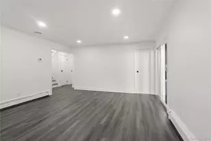 8 Gale Dr, Woodmere, NY 11581 - Photo 12