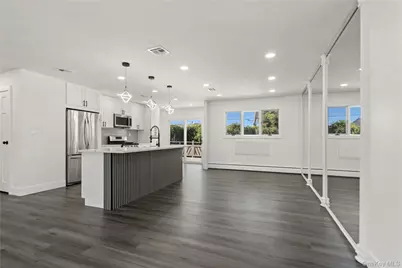 8 Gale Drive, Woodmere, NY 11581 - Photo 2