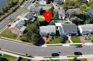 8 Gale Dr, Woodmere, NY 11581 - Photo 20