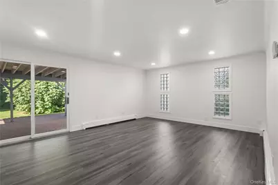8 Gale Drive, Woodmere, NY 11581 - Photo 14