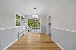 31 Old Farms Rd, Poughkeepsie, NY 12603 - Photo 12