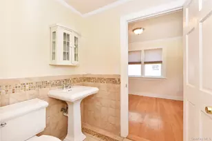 70 Baldwin Rd, Hempstead, NY 11550 - Photo 16