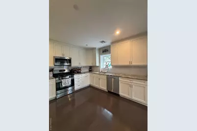 140 Winthrop Avenue, Elmsford, NY 10523 - Photo 12