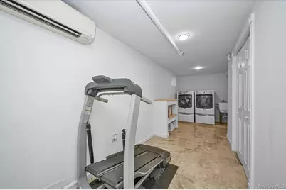 224-11 Edmore Avenue, Queens Village, NY 11428 - Photo 18